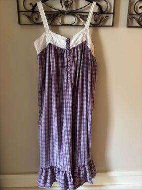 Victoria’s Secret Country Cottage Nightgown